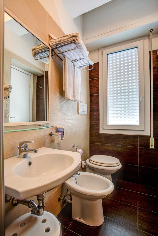 Hotel Major Католика Екстериор снимка