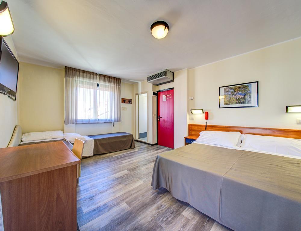 Hotel Major Католика Стая снимка